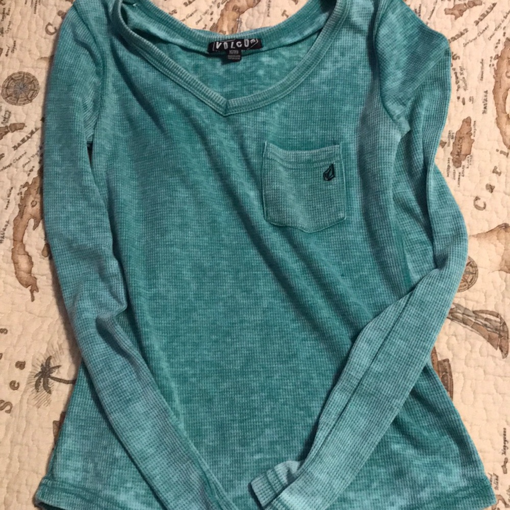 Volcom top